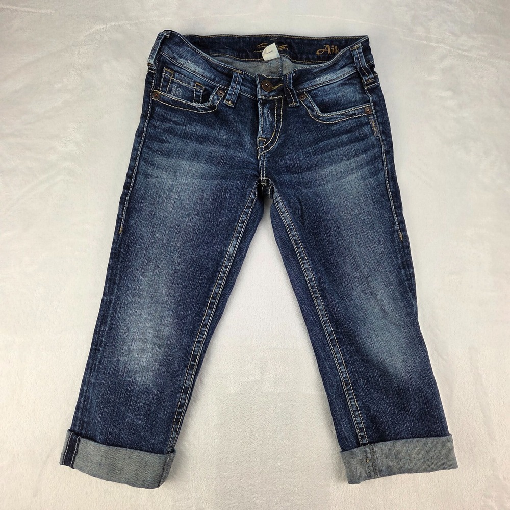 Silver Jeans Aiko Capri W25 Dark Wash Cuffed Denim‎ Stretch Cropped Jeans